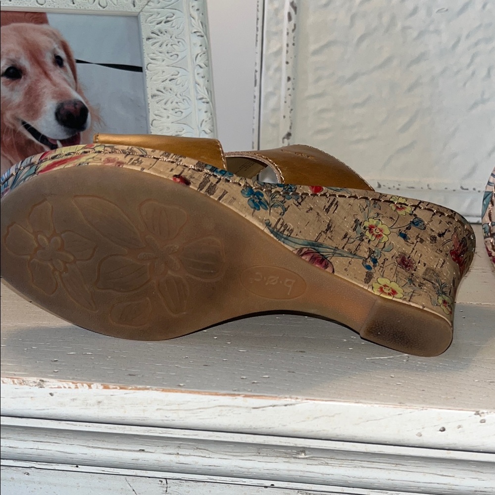 b.o.c. Tan Floral Wedge Sandals - Picture 8 of 11